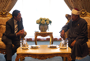 Mufti Kerajaan Terima Kunjungan Hormat Menteri Kanan Kementerian Hal Ehwal Luar & Kementerian Pertahanan Singapura