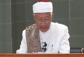 Kuliah Bersama Mufti Sempena Sambutan Maulud Nabi Muhammad di Masjid Haji Abdul ’Azim, Kampong Luagan Duduk