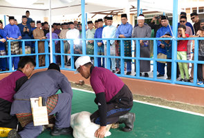 790 Asnaf Fakir Miskin Terima Daging Korban