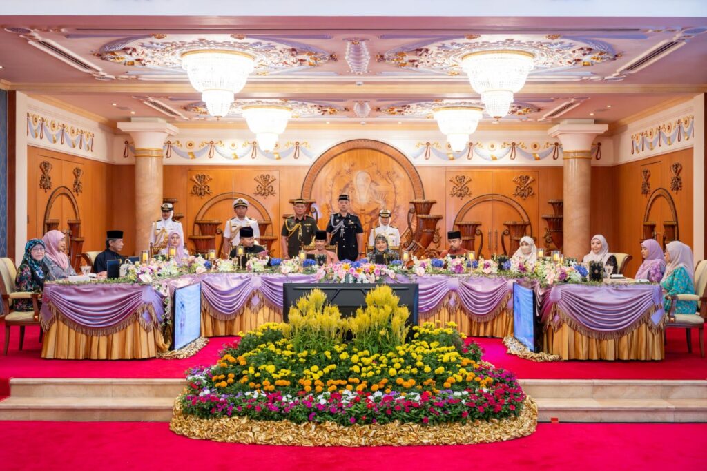 CERAMAH Yang Berhormat Pehin Datu Seri Maharaja Dato Paduka Seri Setia Dr. Ustaz Haji Awang Abdul Aziz bin Juned, Mufti Kerajaan, Negara Brunei Darussalam