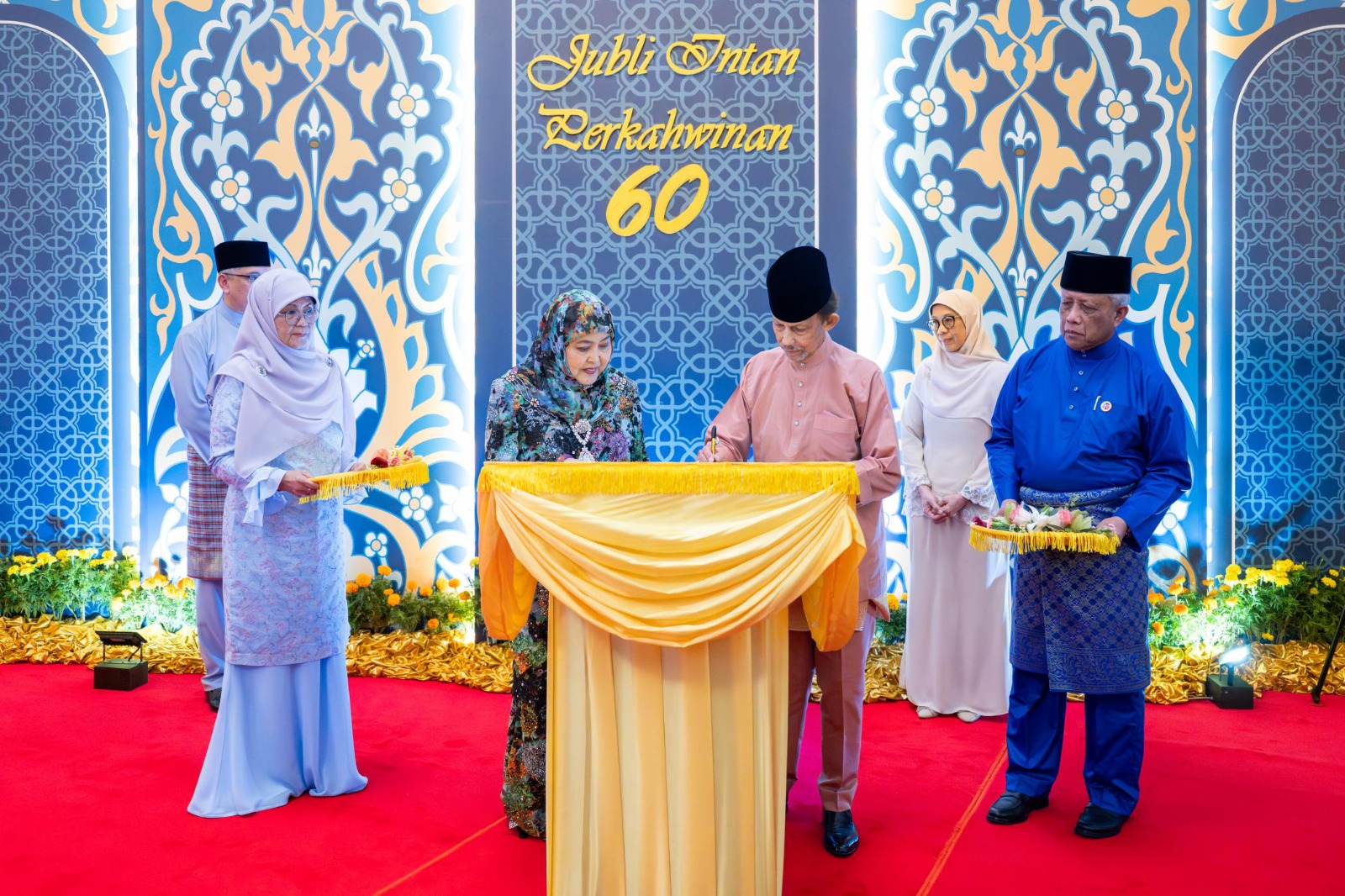 CERAMAH Yang Berhormat Pehin Datu Seri Maharaja Dato Paduka Seri Setia Dr. Ustaz Haji Awang Abdul Aziz bin Juned, Mufti Kerajaan, Negara Brunei Darussalam