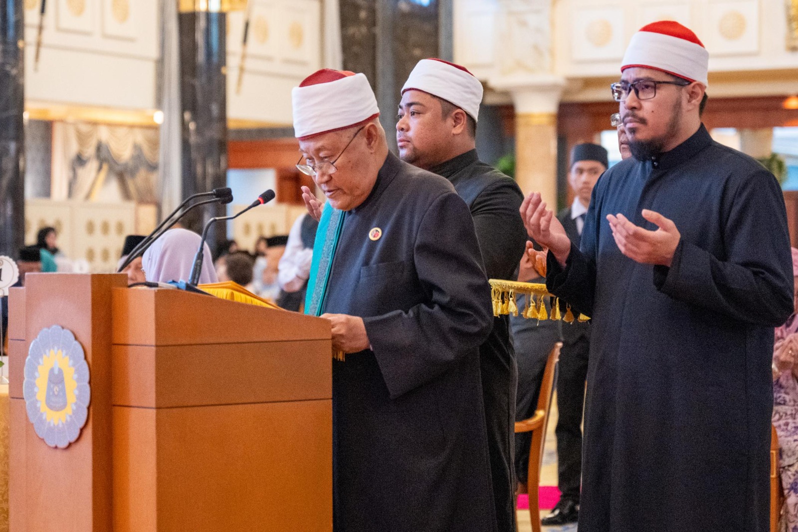 CERAMAH Yang Berhormat Pehin Datu Seri Maharaja Dato Paduka Seri Setia Dr. Ustaz Haji Awang Abdul Aziz bin Juned, Mufti Kerajaan, Negara Brunei Darussalam