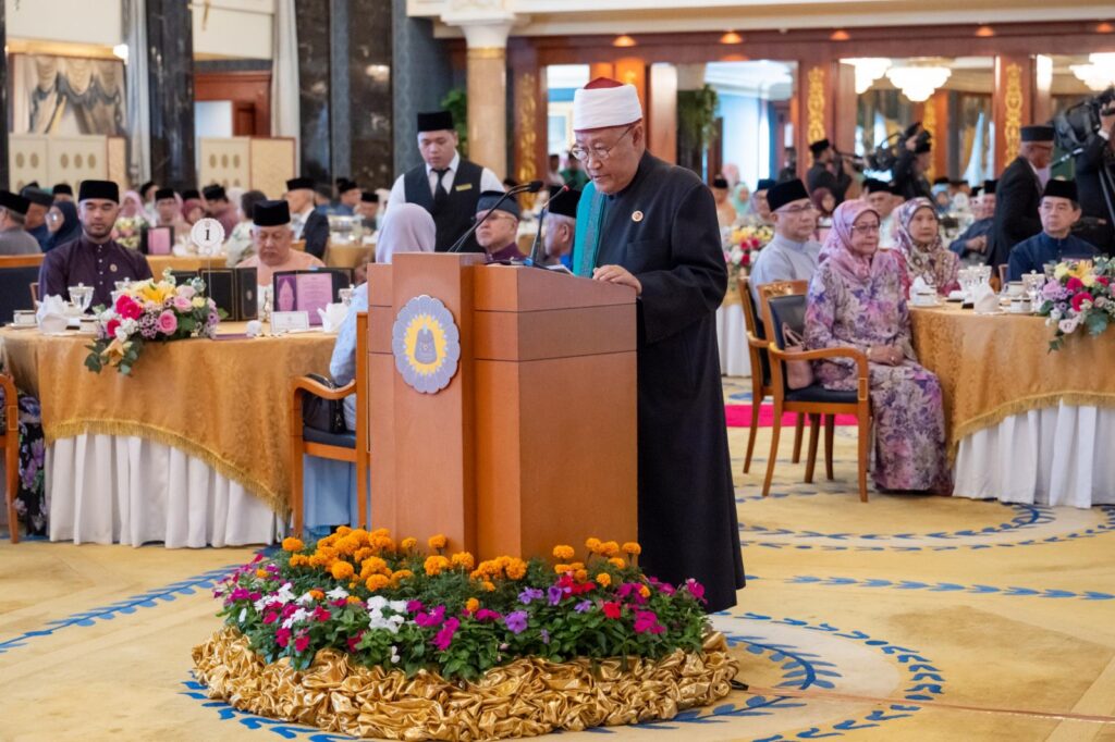 CERAMAH Yang Berhormat Pehin Datu Seri Maharaja Dato Paduka Seri Setia Dr. Ustaz Haji Awang Abdul Aziz bin Juned, Mufti Kerajaan, Negara Brunei Darussalam