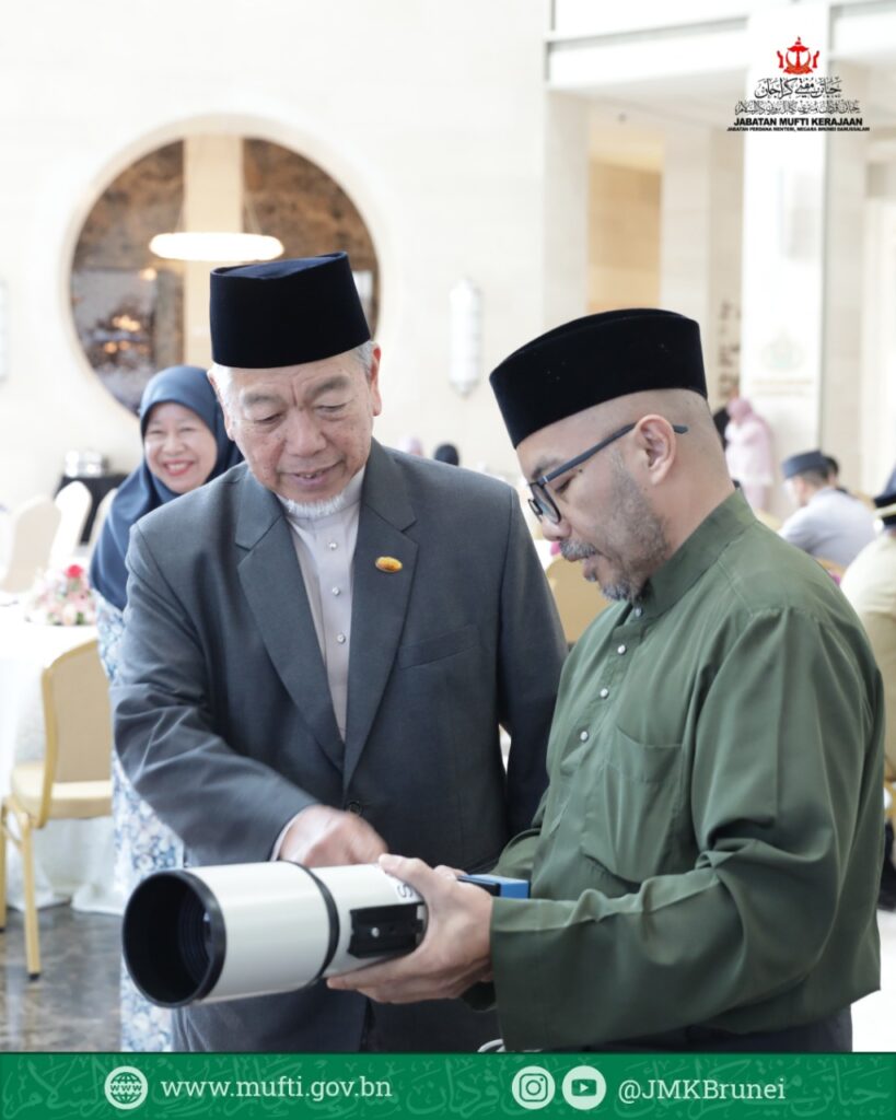 Pameran Astronomi: Kaedah Penentuan Awal Bulan Hijri