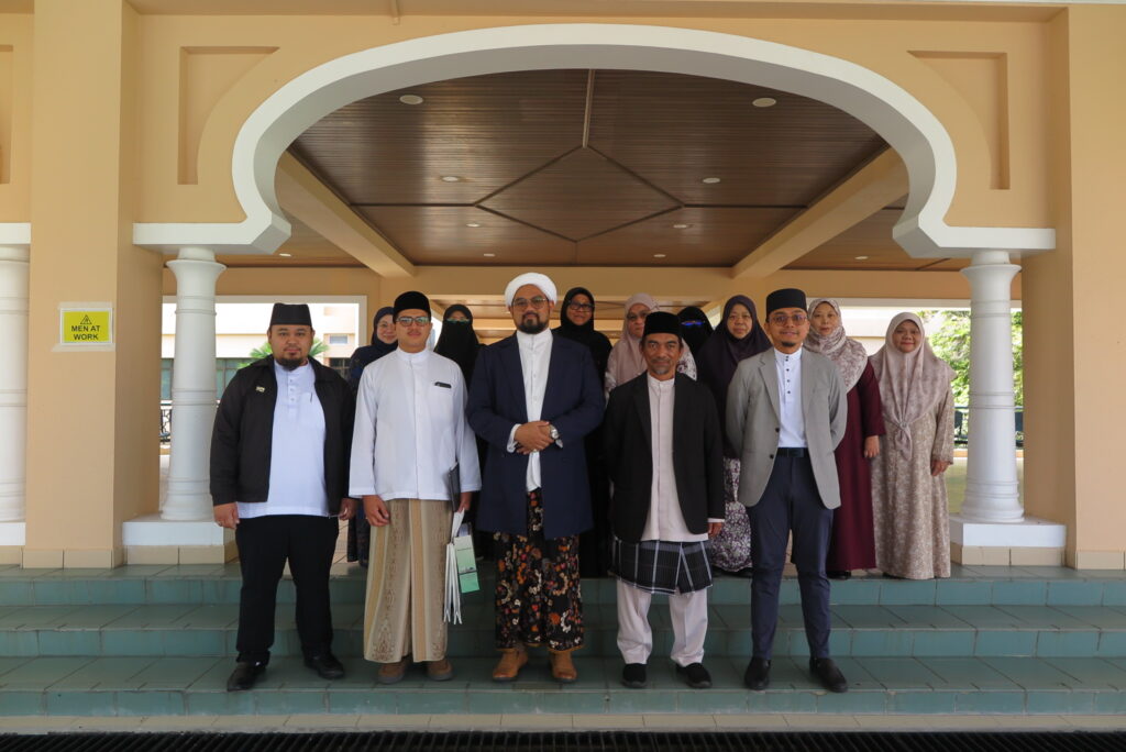 Kunjungan Hormat Rombongan Ustaz Mohd Nazrul Abdul Nasir, Pengerusi Pondok An-Zawiyah An-Nasiriyyah, Kedah, Malaysia